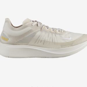*SOLD* Nike Zoom Fly SP